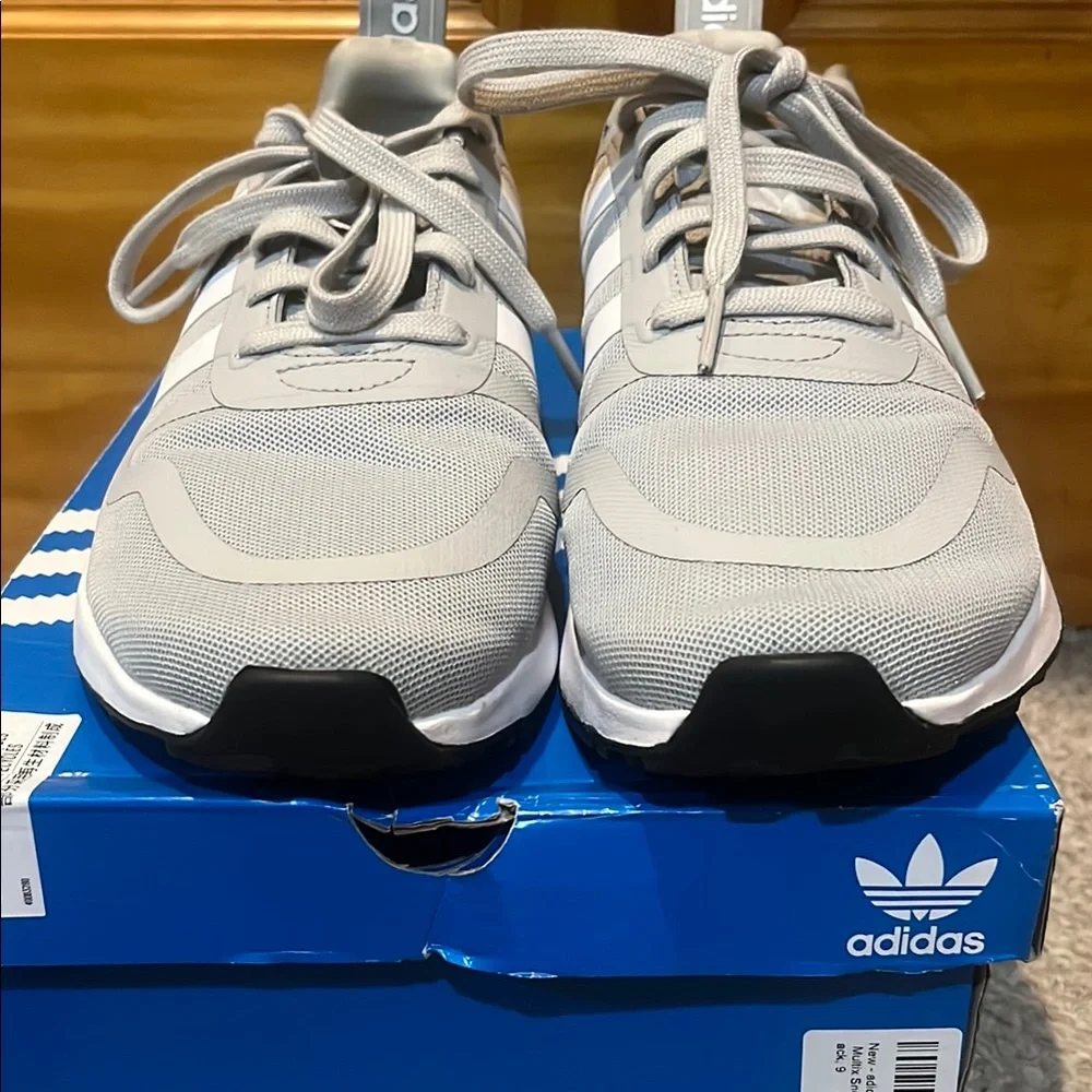 Adidas Multix Gray & White Sneakers - Picture 4 of 13